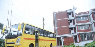 ছায়ানটকে দুটি স্কুল বাস উপহার দিল ভারতীয় হাইকমিশন