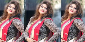মসজিদের সামনে নাচগান,ফেঁসে যাচ্ছেন নায়িকা মুনমুন, ক্ষমা চাইতে উকিল নোটিশ