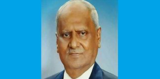 প্রবীণ আইনজীবী বাসেত মজুমদারকে কুমিল্লার পারিবারিক কবরস্থানে দাফন