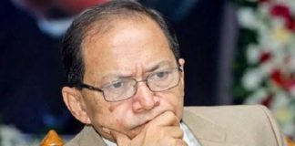 যুক্তরাষ্ট্রে বাড়ি : দুদকের মামলায় এস কে সিনহার বিরুদ্ধে প্রতিবেদন ২৮ আগস্ট