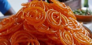 স্ত্রীকে তালাক দিয়ে দুই মন জিলাপি বিতরণ