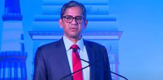 ভারতের আদালতে ঝুলছে ৪ কোটি মামলা, বিচারক স্বল্পতায় মানুষের দুর্ভোগ, জানালেন দেশটির প্রধান বিচারপতি