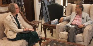 সুষ্ঠু ও অবাধ নির্বাচন করতে সরকার অঙ্গীকারাবদ্ধ, বৃটিশ হাইকমিশনারকে জানালেন আইনমন্ত্রী